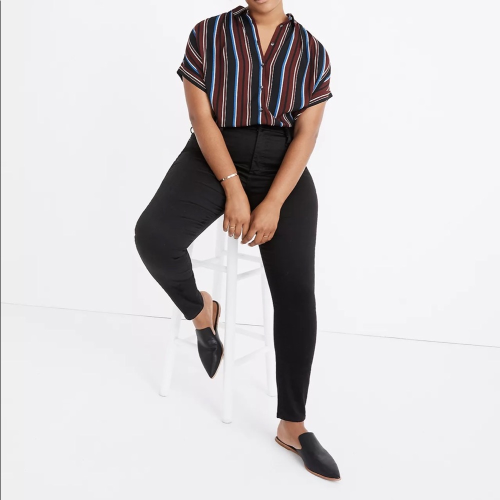 Curvy high rise Skinny jean in carbondale